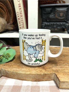Vintage Russ mug be grateful gift